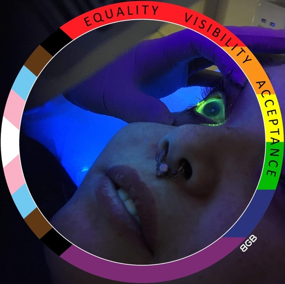 Meet your Posher, G - Picture 1 of 1